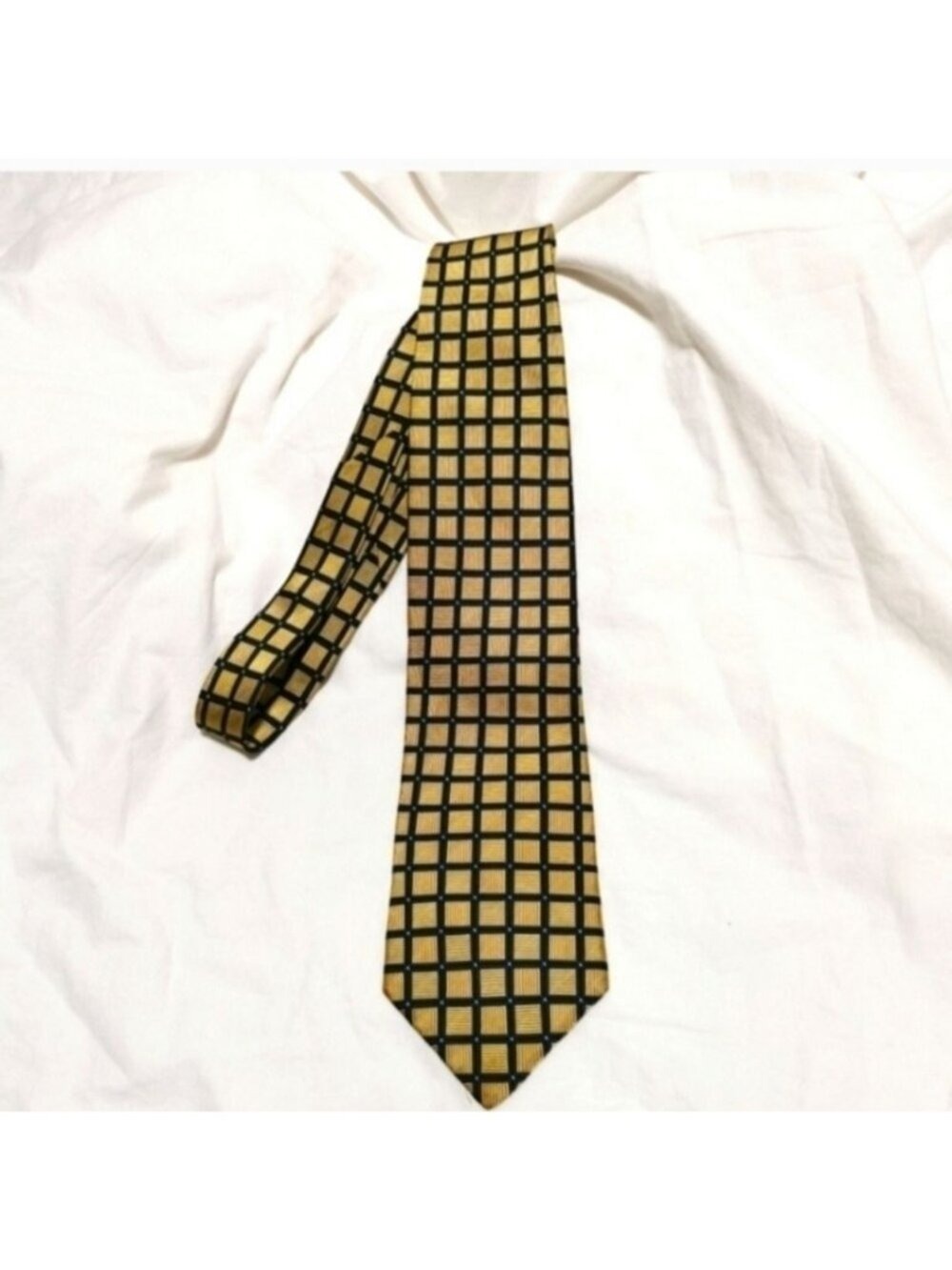Cricket Necktie Black Checkered